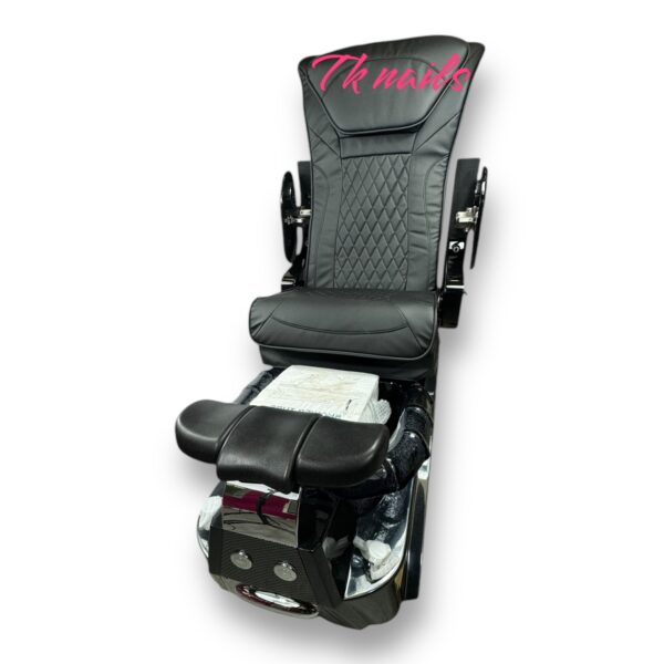 Black-Pedicure-massage-spa-chair